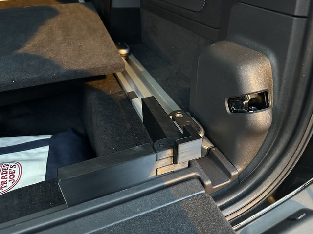 Cargo floor riser for Rivian, the creator's preview image